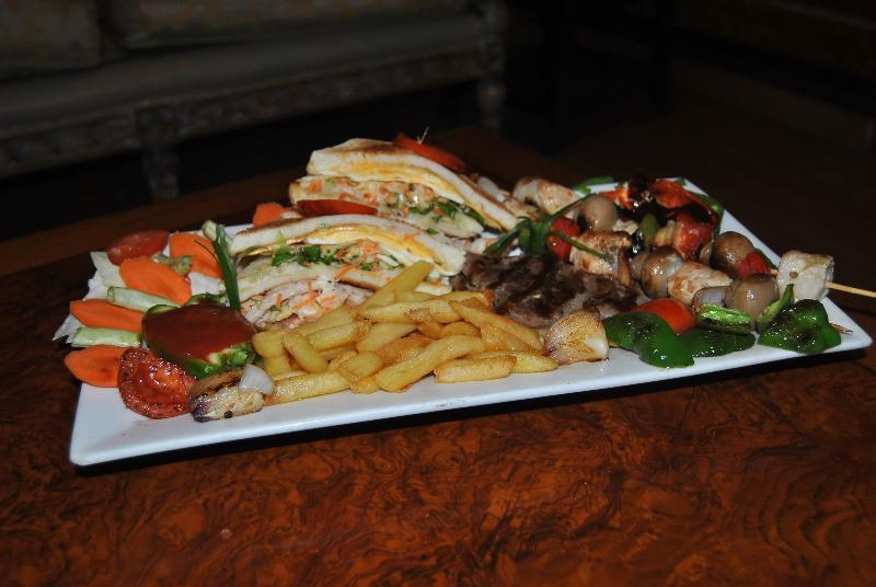 Three Arms Hotel Lagos Bagian luar foto