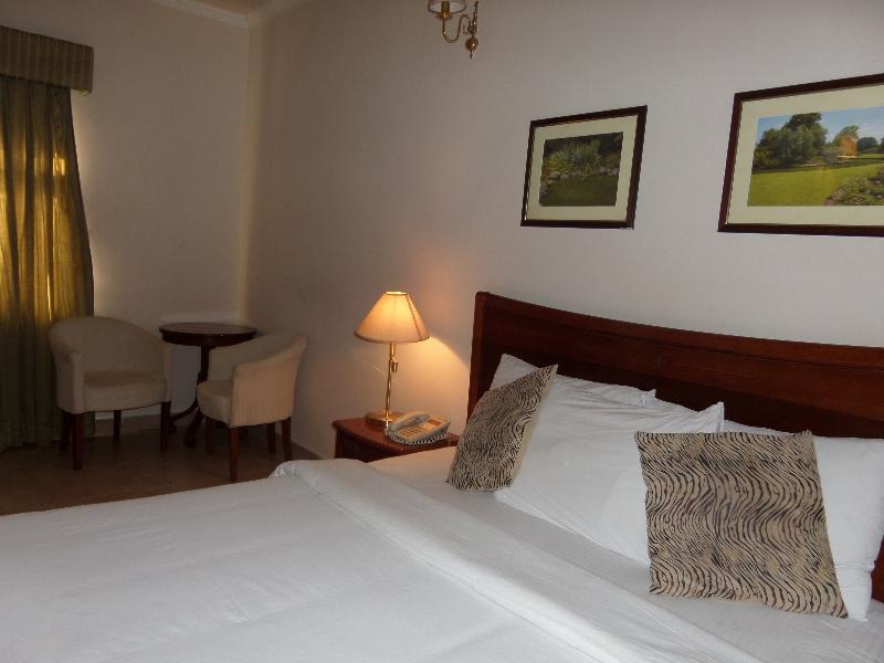 Three Arms Hotel Lagos Bagian luar foto